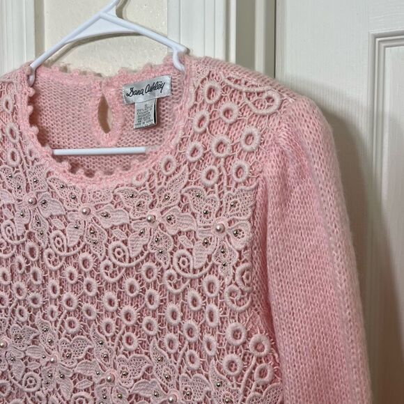 Vintage Dana Ashley 80’s Soft Pink Lace and Pearl Embellished Sweater Size S - Picture 3 of 13